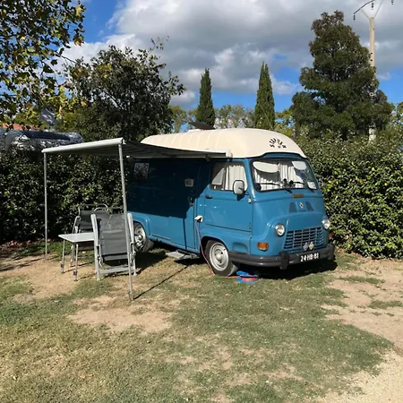 Campsite L' Arlesienne Arles