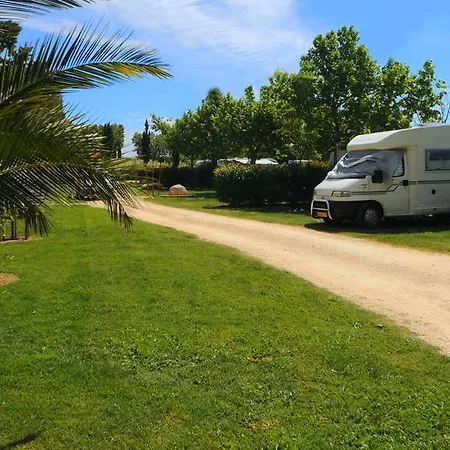 Campeggio L' Arlesienne 3*